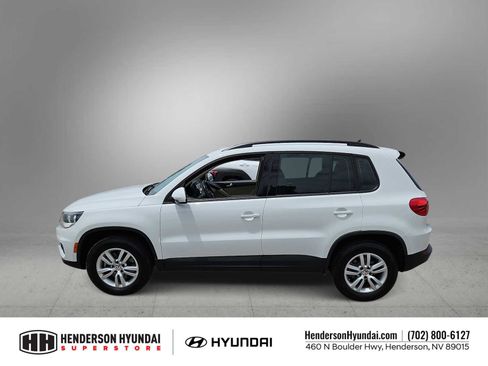 Used 2017 Volkswagen Tiguan S FWD image 5