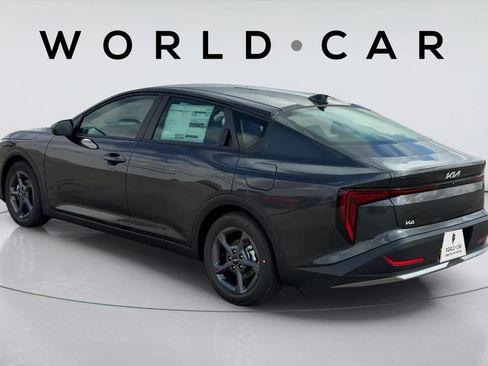 Used 2025 Kia K4 FWD image 5