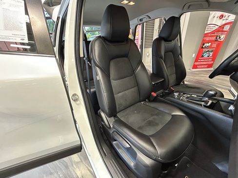 Used 2023 MAZDA CX-5 AWD 2.5 S w/ Select Package image 4