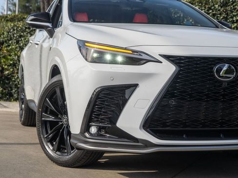 New 2026 Lexus NX 450h+ F Sport image 5