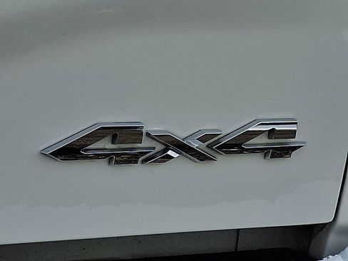 Used 2021 RAM 3500 Laramie image 33