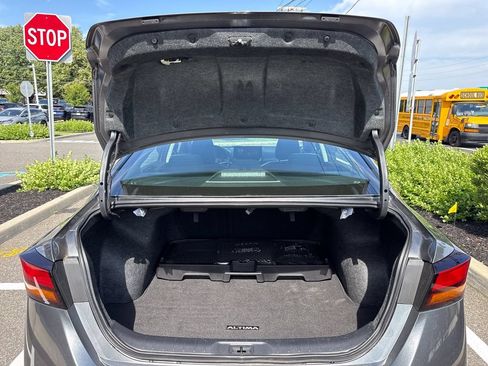 Certified 2025 Nissan Altima 2.5 SV w/ SV Special Edition Package FWD image 31