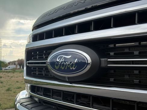 Used 2022 Ford F350 Lariat w/ Lariat Ultimate Package AWD/4WD image 19