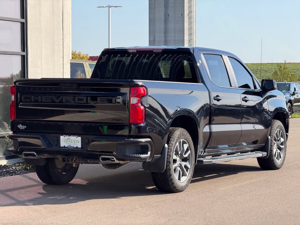 Used 2024 Chevrolet Silverado 1500 RST AWD/4WD image 5