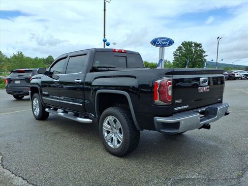 Used 2018 GMC Sierra 1500 SLT AWD/4WD image 4