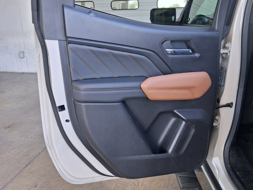 Used 2026 GMC Canyon AT4 w/ Technology Plus Package AWD/4WD image 20