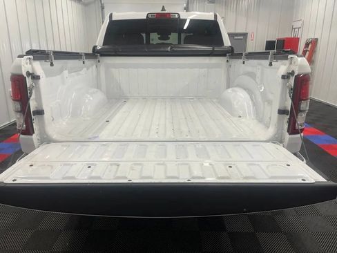 Used 2023 RAM 1500 Big Horn AWD/4WD image 5