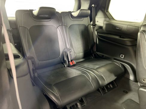 Used 2023 Jeep Grand Cherokee L Laredo image 26