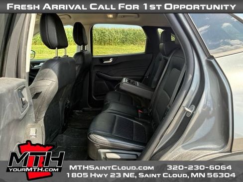 Used 2022 Ford Escape SEL AWD/4WD image 10