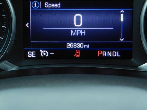 Used 2021 Chevrolet Equinox LT image 17