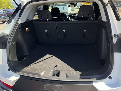 Used 2023 Chevrolet TrailBlazer LT FWD image 10