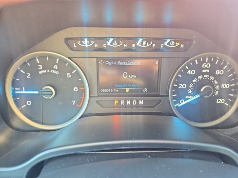 Used 2020 Ford F150 XLT w/ Equipment Group 302A Luxury image 24