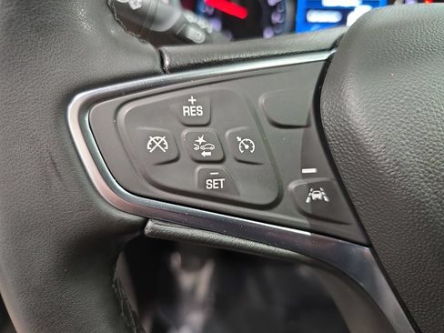 Used 2024 Chevrolet Equinox LT AWD/4WD image 17