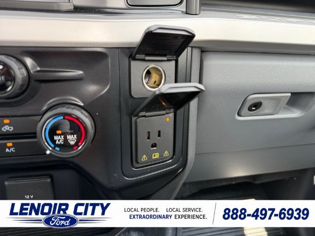 New 2025 Ford F250 XL RWD image 27
