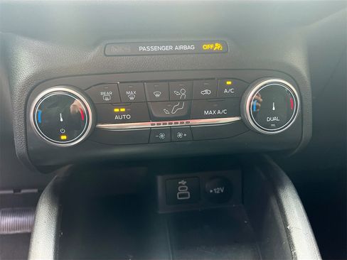 Used 2024 Ford Escape Active image 15