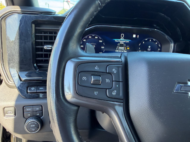 Used 2022 Chevrolet Silverado 1500 ZR2 w/ Technology Package AWD/4WD image 23