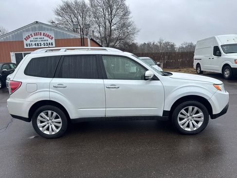Used 2012 Subaru Forester 2.5X Touring AWD/4WD image 4