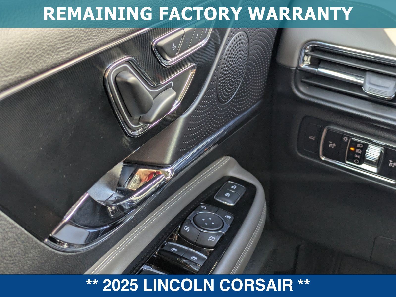Used 2025 Lincoln Corsair FWD image 25