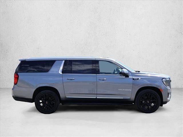 Used 2021 GMC Yukon XL SLT w/ SLT Premium Package AWD/4WD image 4