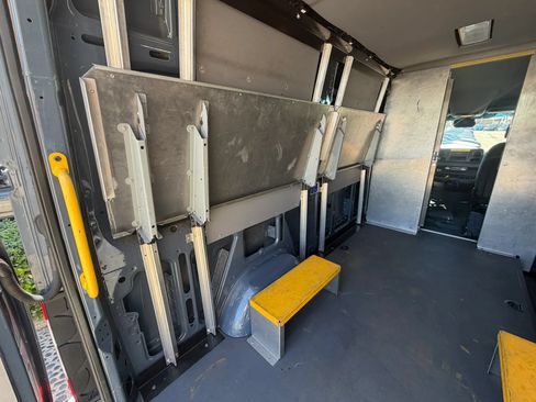 Used 2019 Mercedes-Benz Sprinter 144 image 14