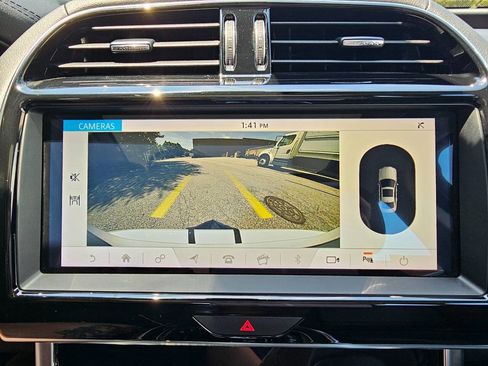 Used 2020 Jaguar XE S image 24