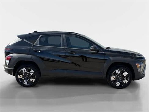Certified 2025 Hyundai Kona SEL image 6
