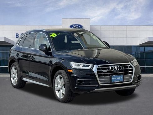 Used 2019 Audi Q5 Prestige w/ Prestige Package AWD/4WD image 2