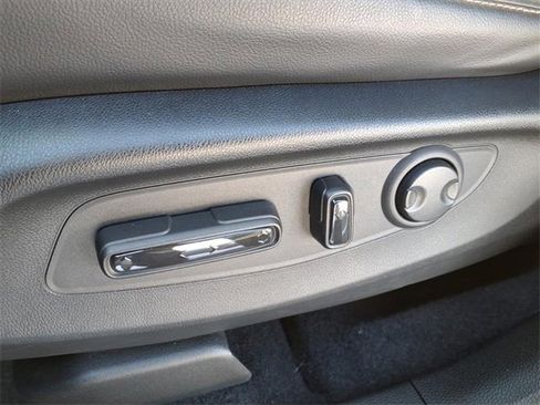 Used 2023 Honda CR-V Sport Touring image 13