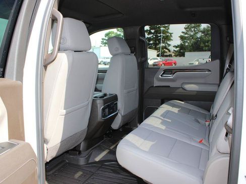 New 2026 GMC Sierra 1500 SLT w/ SLT Premium Plus Package AWD/4WD image 7