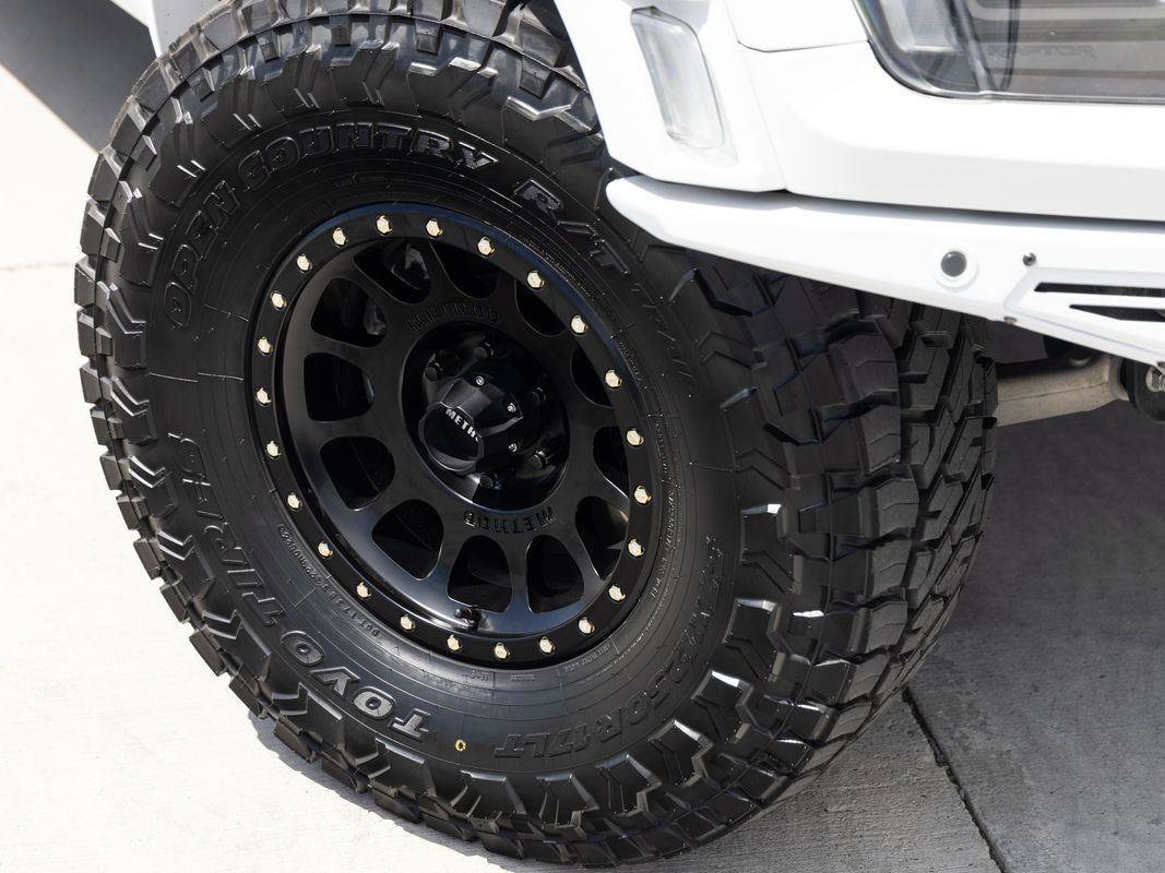 Used 2021 Ford F150 Raptor w/ Equipment Group 801A High AWD/4WD image 4