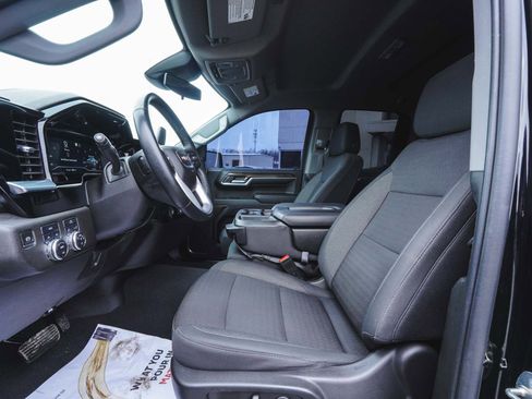 Used 2023 GMC Sierra 1500 Elevation image 30