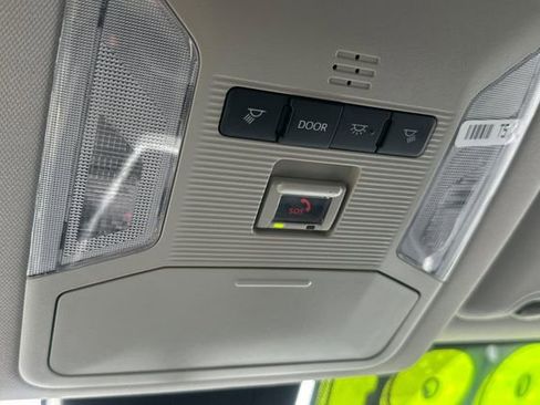 Used 2024 Toyota RAV4 LE image 38