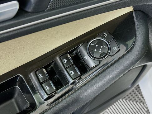 Used 2020 Ford Edge SEL w/ Convenience Package image 15