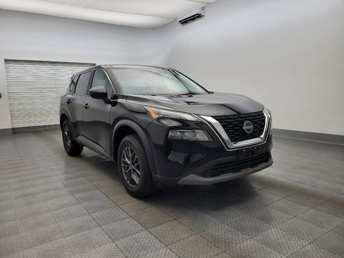 Used 2023 Nissan Rogue S image 13