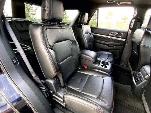 Used 2017 Ford Explorer Sport w/ Equipment Group 401A image 18