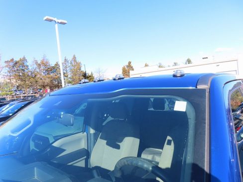 Used 2022 Ford F250 XLT w/ XLT Premium Package image 8