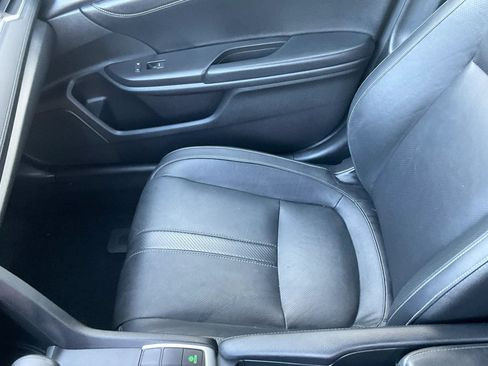 Used 2018 Honda Civic EX-L image 18
