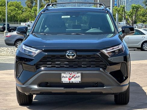 New 2025 Toyota RAV4 XLE image 10