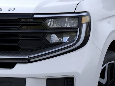 New 2026 Ford Expedition Max Platinum AWD/4WD image 18