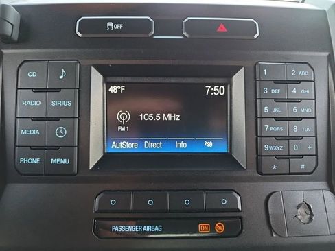 Used 2017 Ford F250 XLT image 24