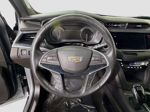 Used 2024 Cadillac XT5 Premium Luxury image 13