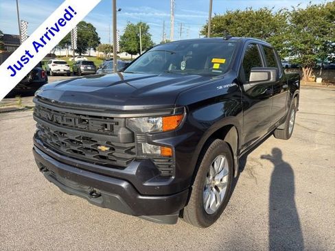 Used 2022 Chevrolet Silverado 1500 Custom RWD image 7