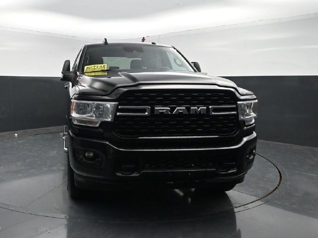 Used 2024 RAM 2500 Big Horn w/ Safety Group AWD/4WD image 2