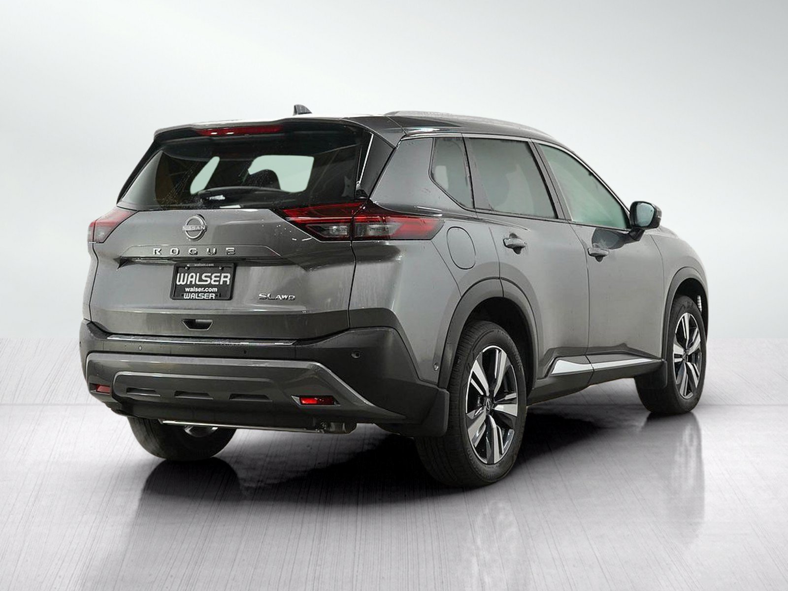 Used 2023 Nissan Rogue SL w/ SL Premium Package AWD/4WD image 5