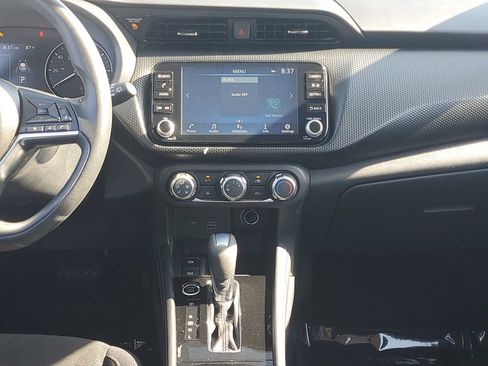 Used 2024 Nissan Kicks SV w/ Exterior Package FWD image 19