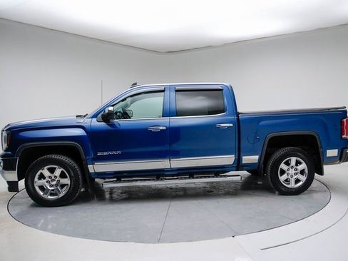 Used 2017 GMC Sierra 1500 SLT w/ Suspension Package, Off-Road image 2