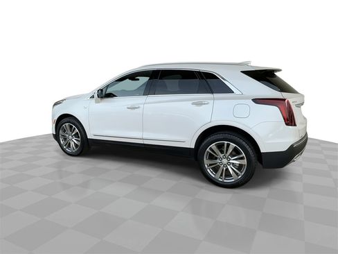Certified 2025 Cadillac XT5 Premium Luxury image 6