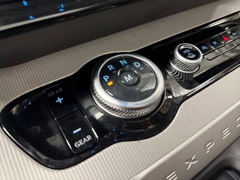 New 2025 Ford Expedition Max Active image 28