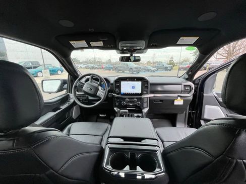 New 2026 Ford F150 Lariat w/ Equipment Group 502A High image 11