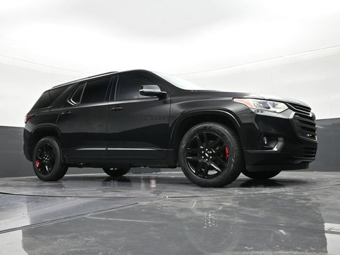 Used 2020 Chevrolet Traverse Premier w/ Redline Edition image 27